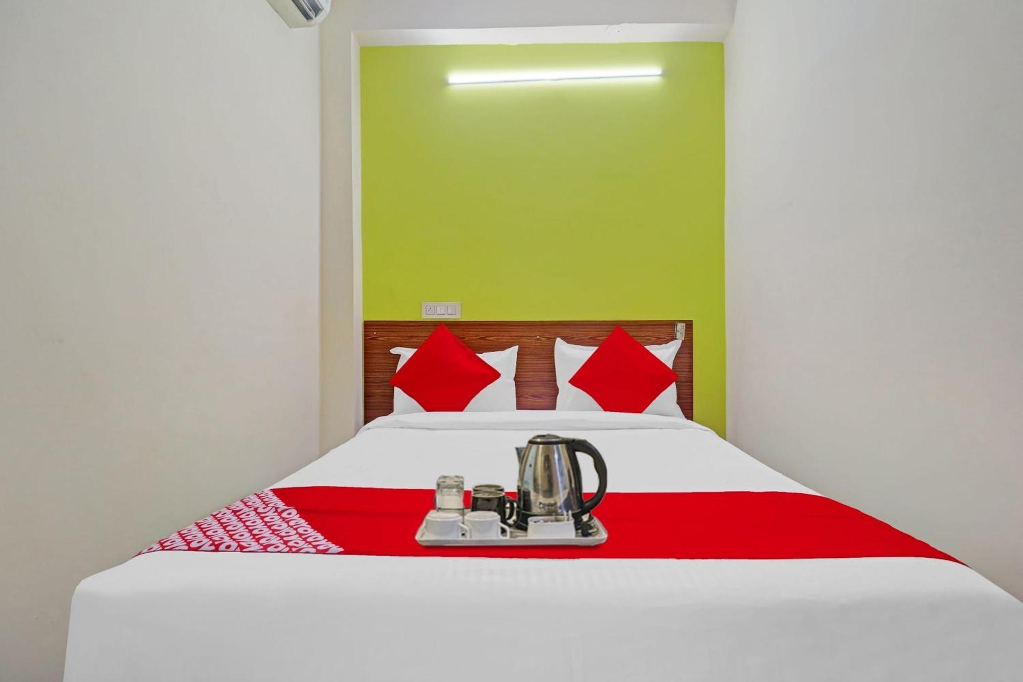 Super Collection O Elite Stay Near Habsiguda Metro Station Hyderabad Exterior photo
